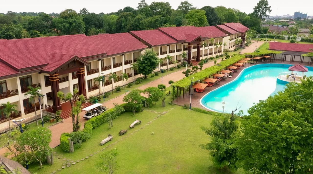 36Manor International Sport Hotel Vientiane Exterior photo